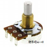 全球化让全球生产链条在规模和复杂性上达到前所未有的水平：飞机的部件跨越多国，手机的零件几乎来自全球各地。这一切让世界看似无边界、相互依赖，但现实正在发生深刻变化。近期，美国对中国实施大规模出口管制，涉及电子、通信、人工智能、计算机与网络等核心领域，中国方面也对美国芯片的安全性与可靠性提出警告，敦促国内企业在采购上保持审慎。这一轮外部冲击，范围广、对象多、影响深，超过以往常态的单点打击。