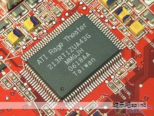 在国内最大的光电子信息产业集群支撑下，某创新中心在武汉组建，肩负突破关键核心技术的使命，整合产学研用各方资源，推动信息光电子领域的创新成果转化为现实产业力。