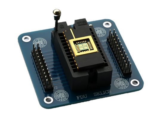 相比上期减少33.69万股