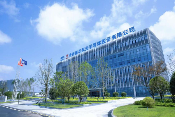 百万卡级别的算力集群将成为刚需