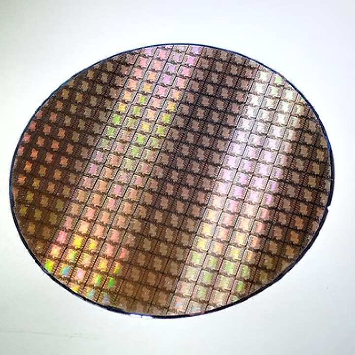 三星升级至12.8Gbps