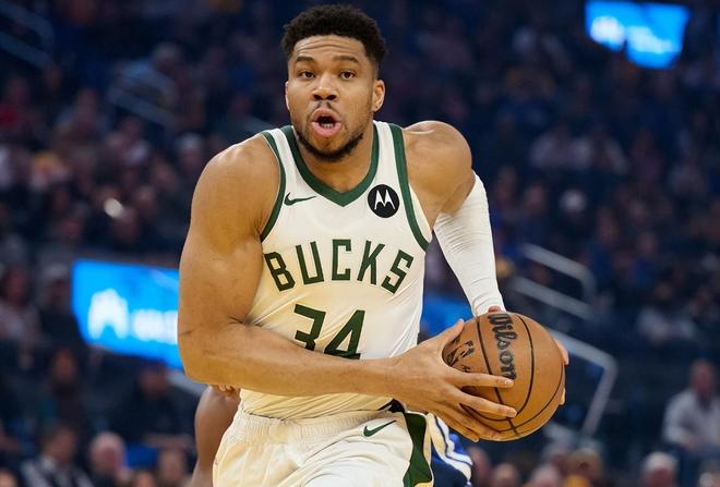 1990-1999年出生NBA球星巅峰对决：东契奇、约基