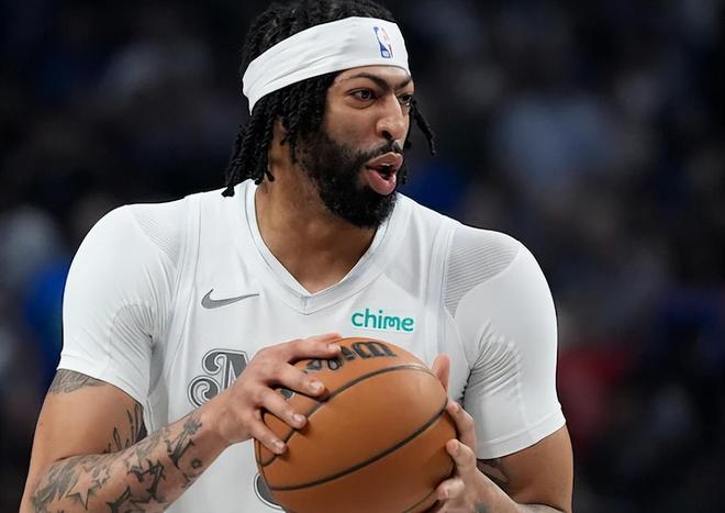 1990-1999年出生NBA球星巅峰对决：东契奇、约基