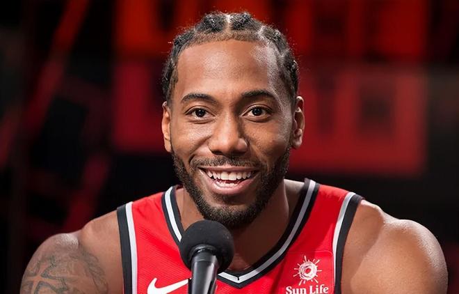 1990-1999年出生NBA球星巅峰对决：东契奇、约基