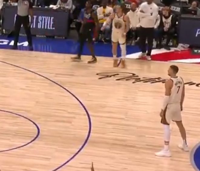 活塞51胜锁定季后赛 勇士三将伤退惨败